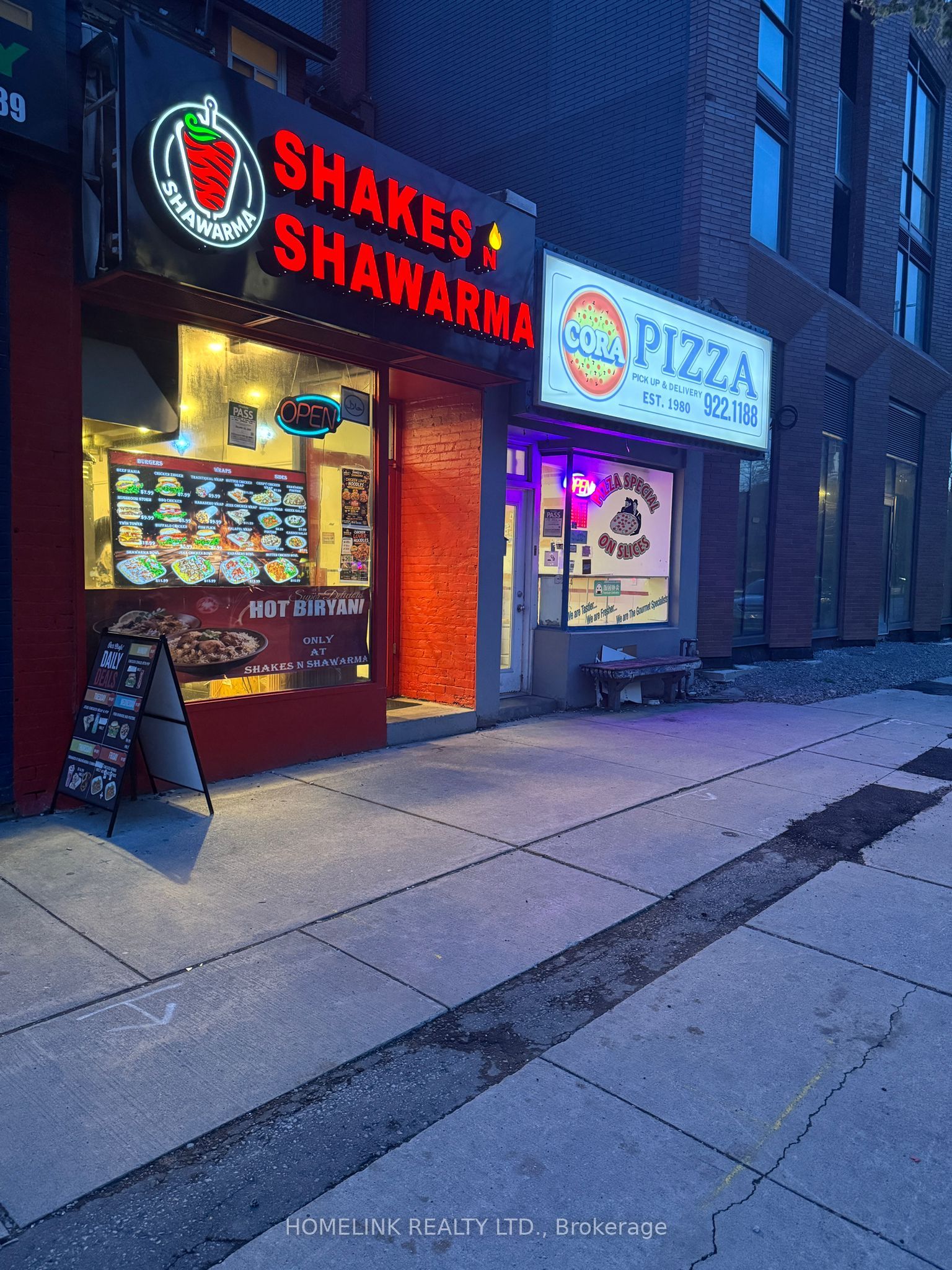 656 Spadina Avenue, Toronto, ON, M5S 2H7