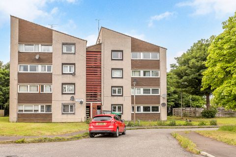 40/7 Calder Gardens, Edinburgh EH11