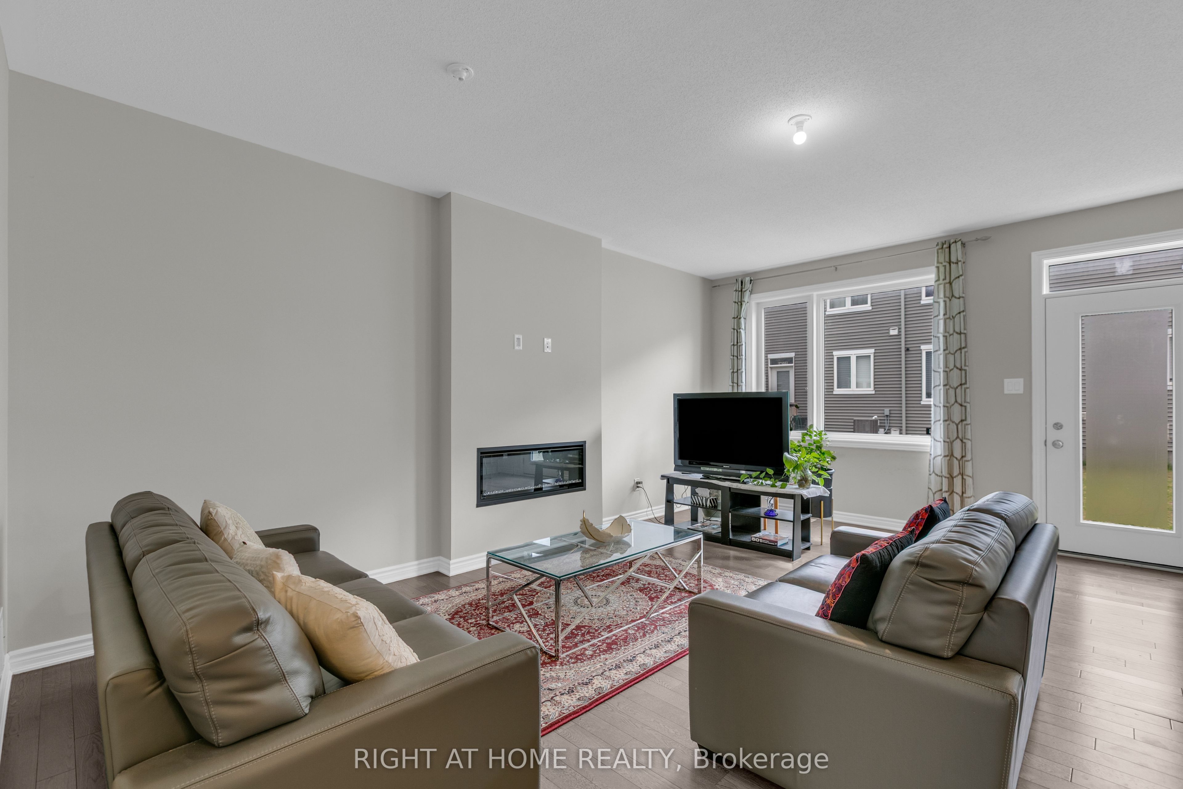 Additional image 5 of 46 Focality Crescent, Ottawa, ON, K2J 6W7