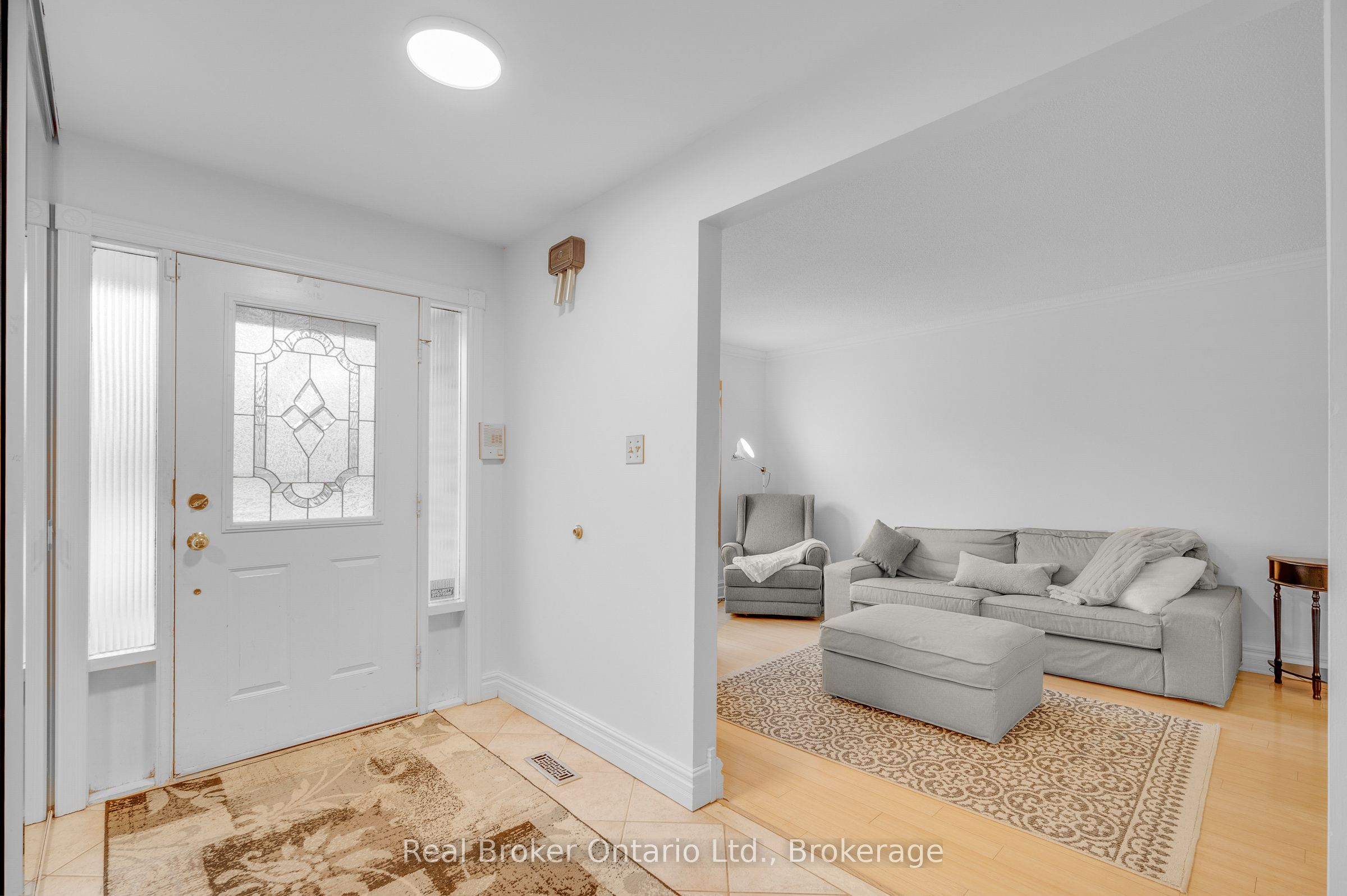 Additional image 3 of 6366 Miller's Grove, Mississauga, ON, L5N 3M7