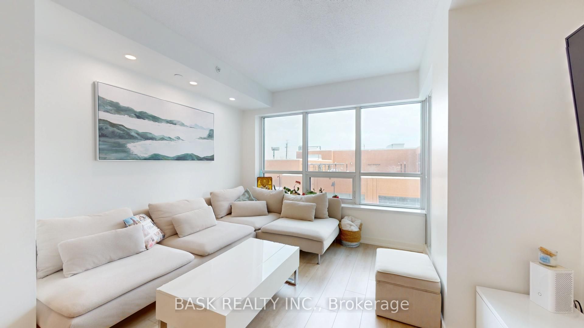 Additional image 6 of 406-2220 Lake Shore Boulevard W, Toronto, ON, M8V 0C1