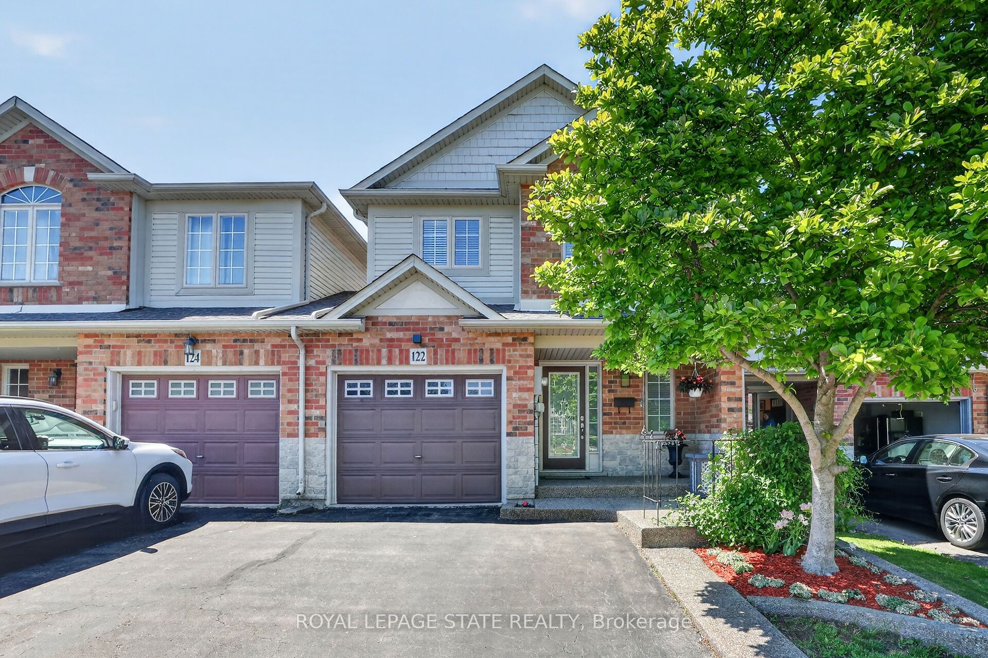 122 Magnolia Crescent, Grimsby, ON, L3M 5R5