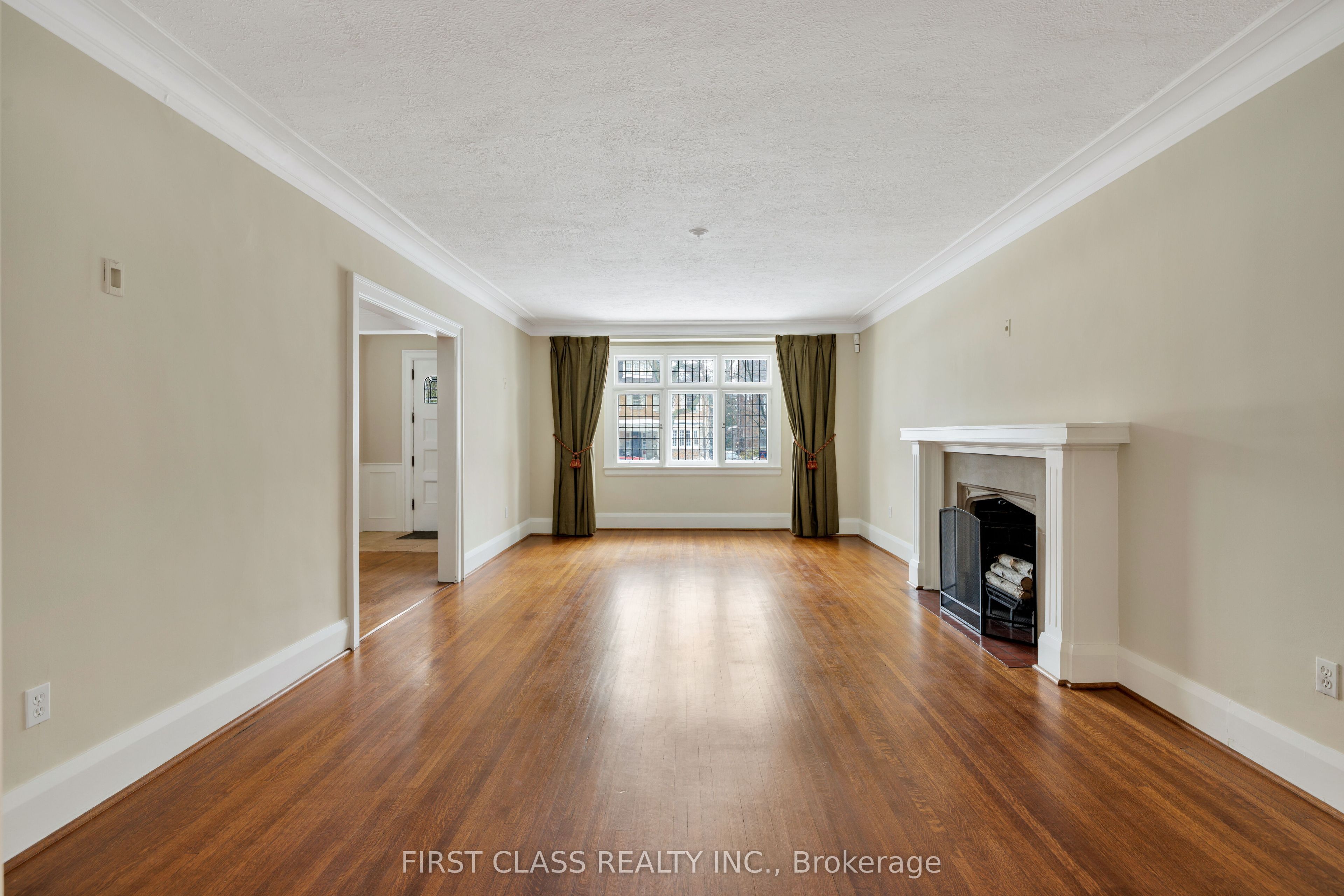 80 Douglas Drive, Toronto, ON, M4W 2B4 photo 5