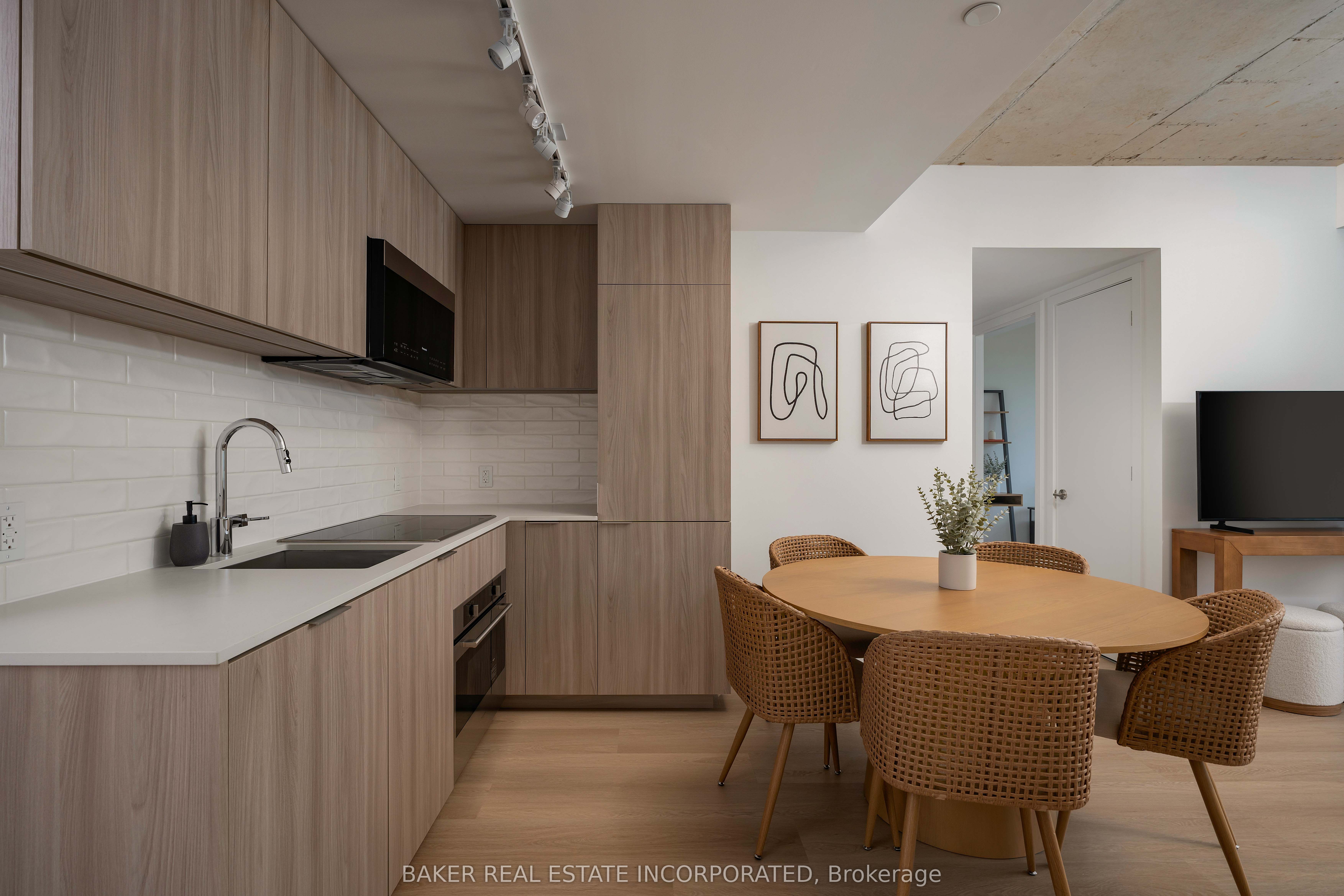 330-28 Eastern Avenue, Toronto, ON, M5A 0Y2 photo 2
