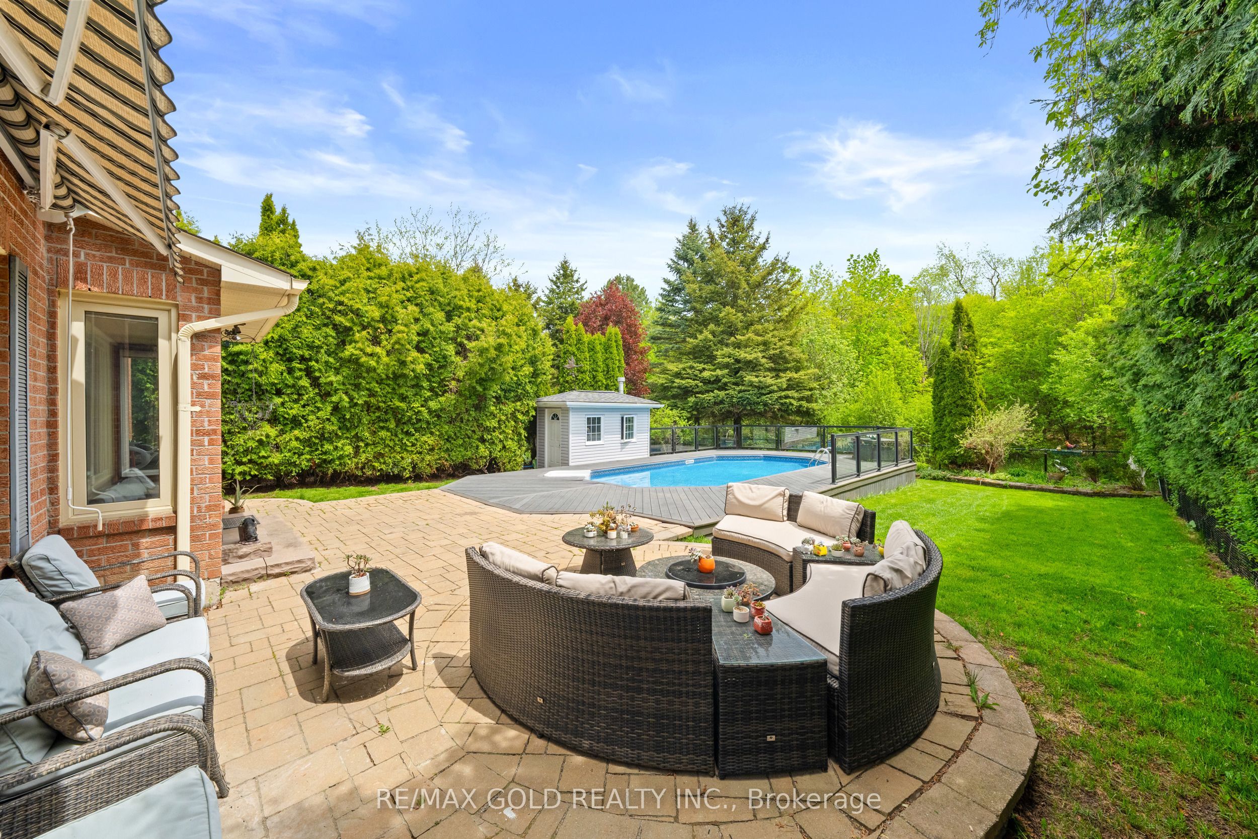122 Barr Crescent, Brampton, ON, L6Z 3C8 photo 2