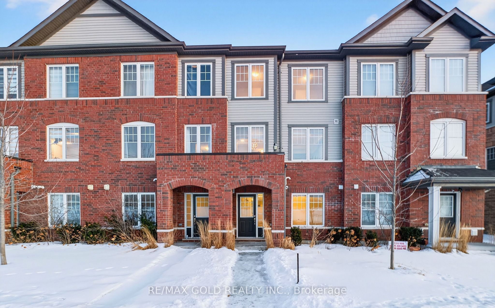 846 Atwater Path, Oshawa, ON, L1J 0E8 photo 2