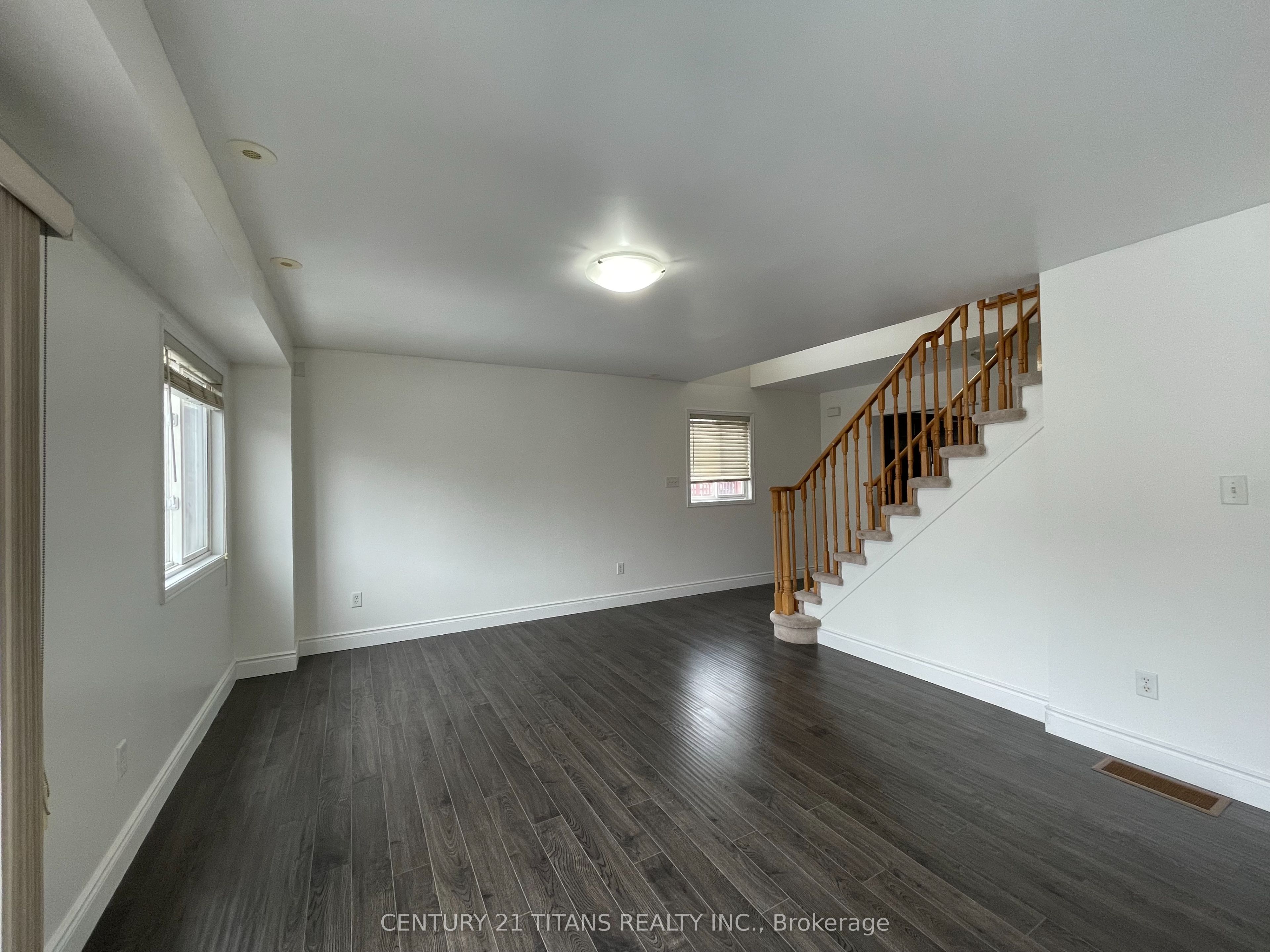 Additional image 4 of Upper-11 Etienne Street, Toronto, ON, M1L 0A2