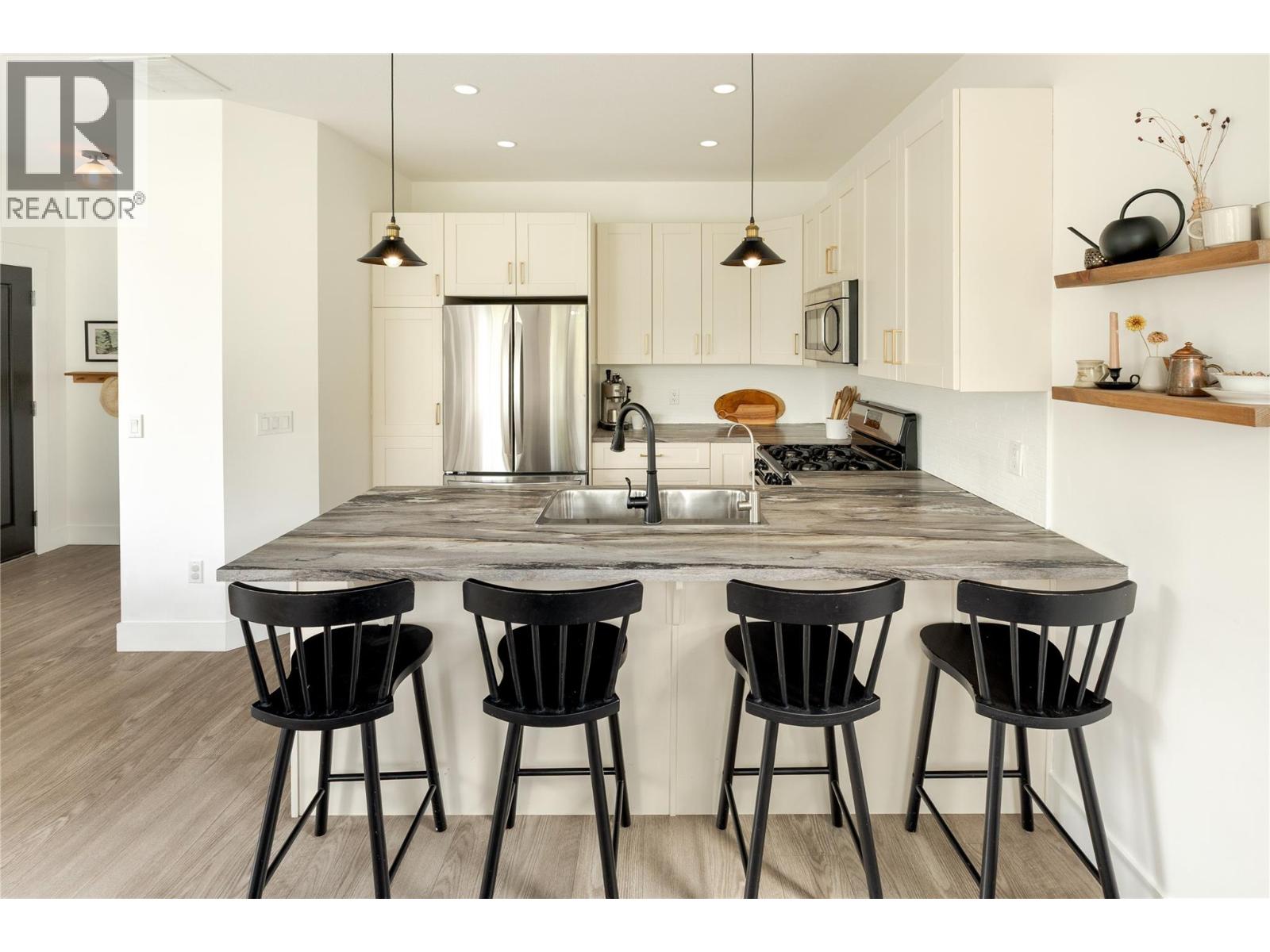 Additional image 5 of 1209 Bergamot Avenue, Kelowna, BC, V1W5K5