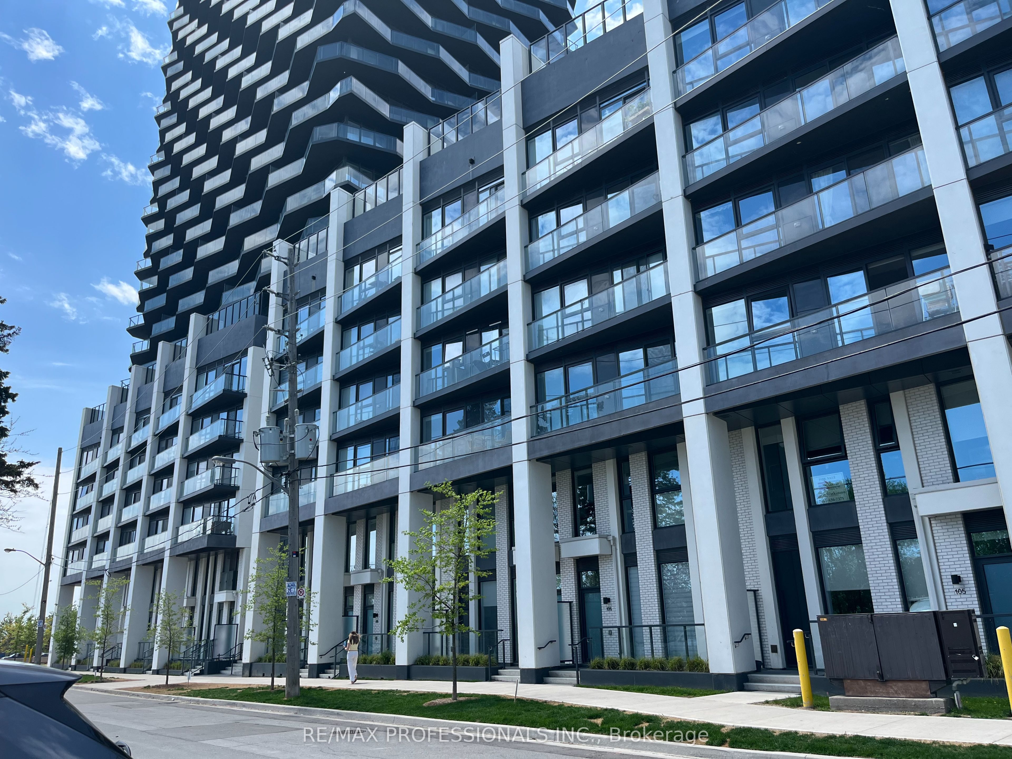 3009-36 Zorra Street, Toronto, ON, M8Z 0G5