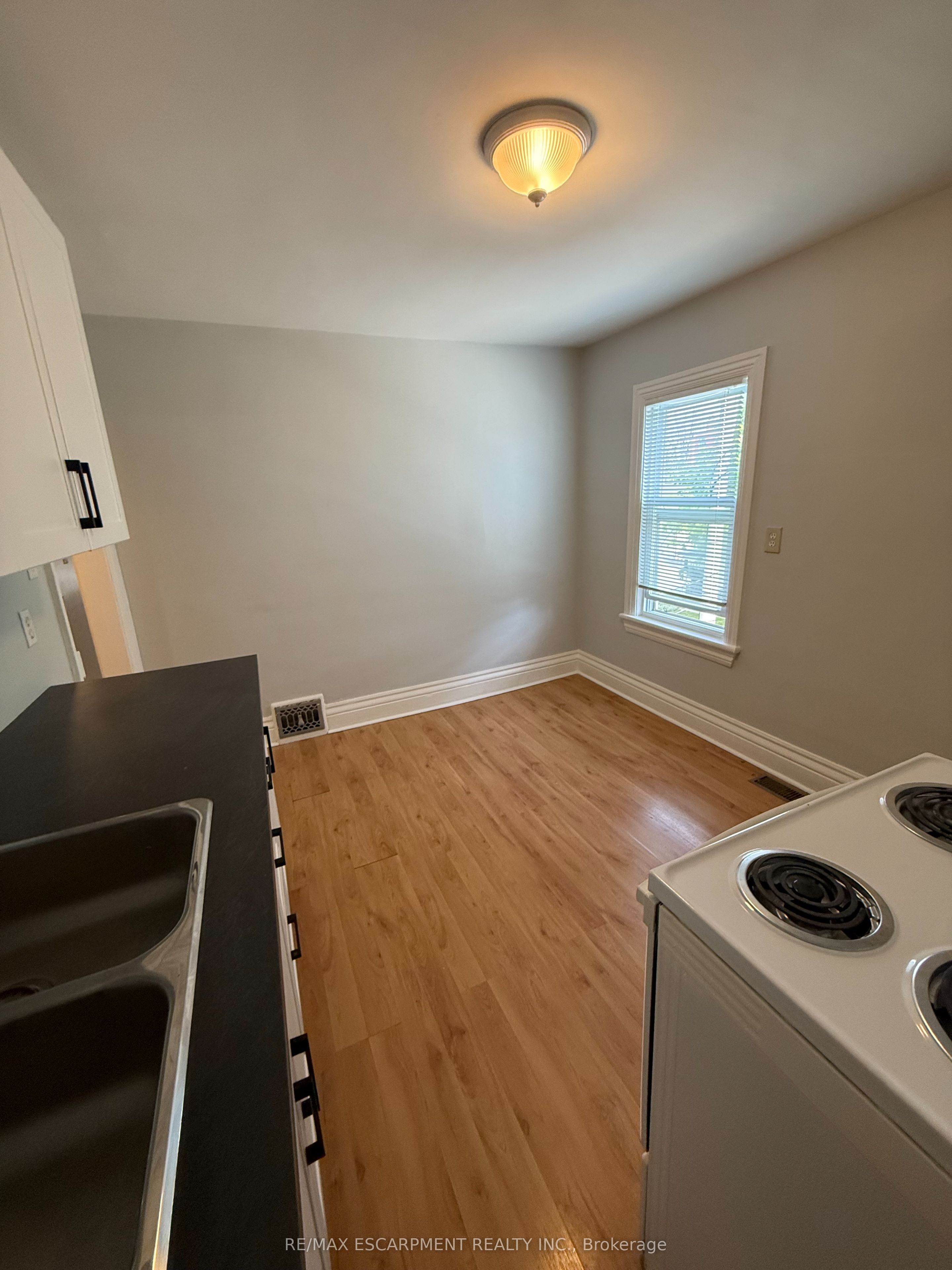 2-29 Mountain Avenue S, Hamilton, ON, L8G 2V7 photo 5