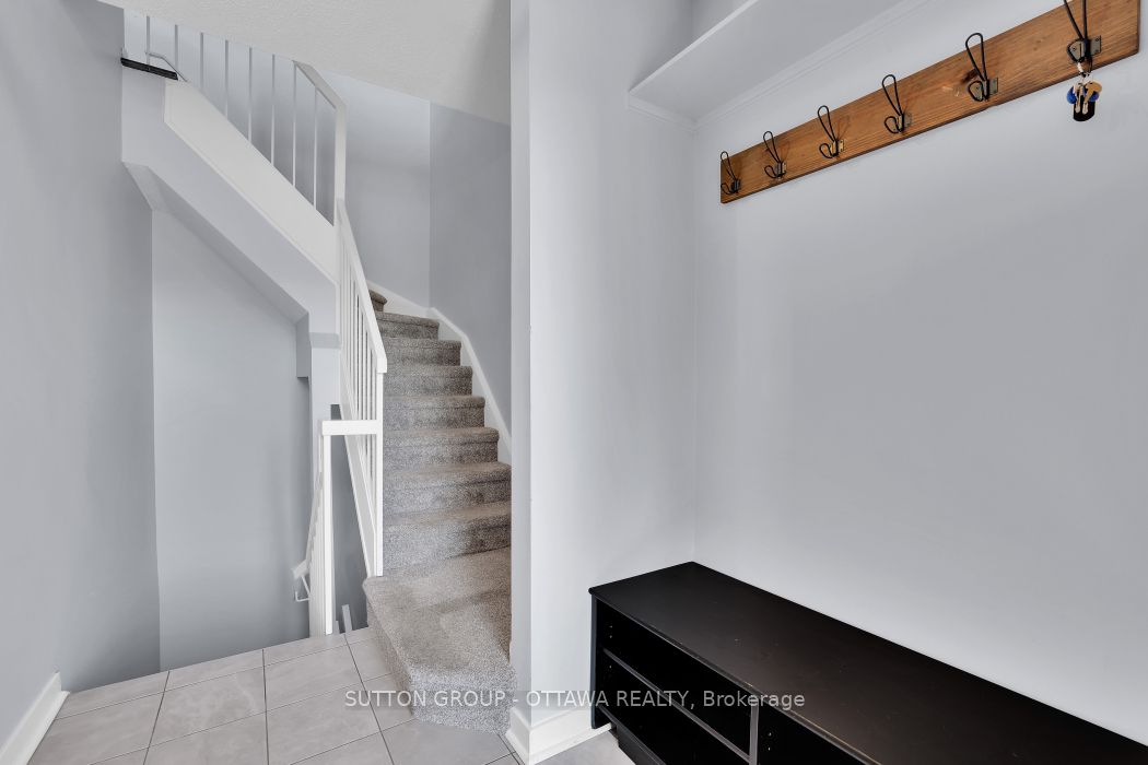 201-1835 Marsala Crescent, Ottawa, ON, K4A 2E5 photo 4