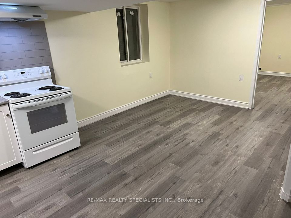 10 Sandmere Avenue, Brampton, ON, L6Z 4B4 photo 3