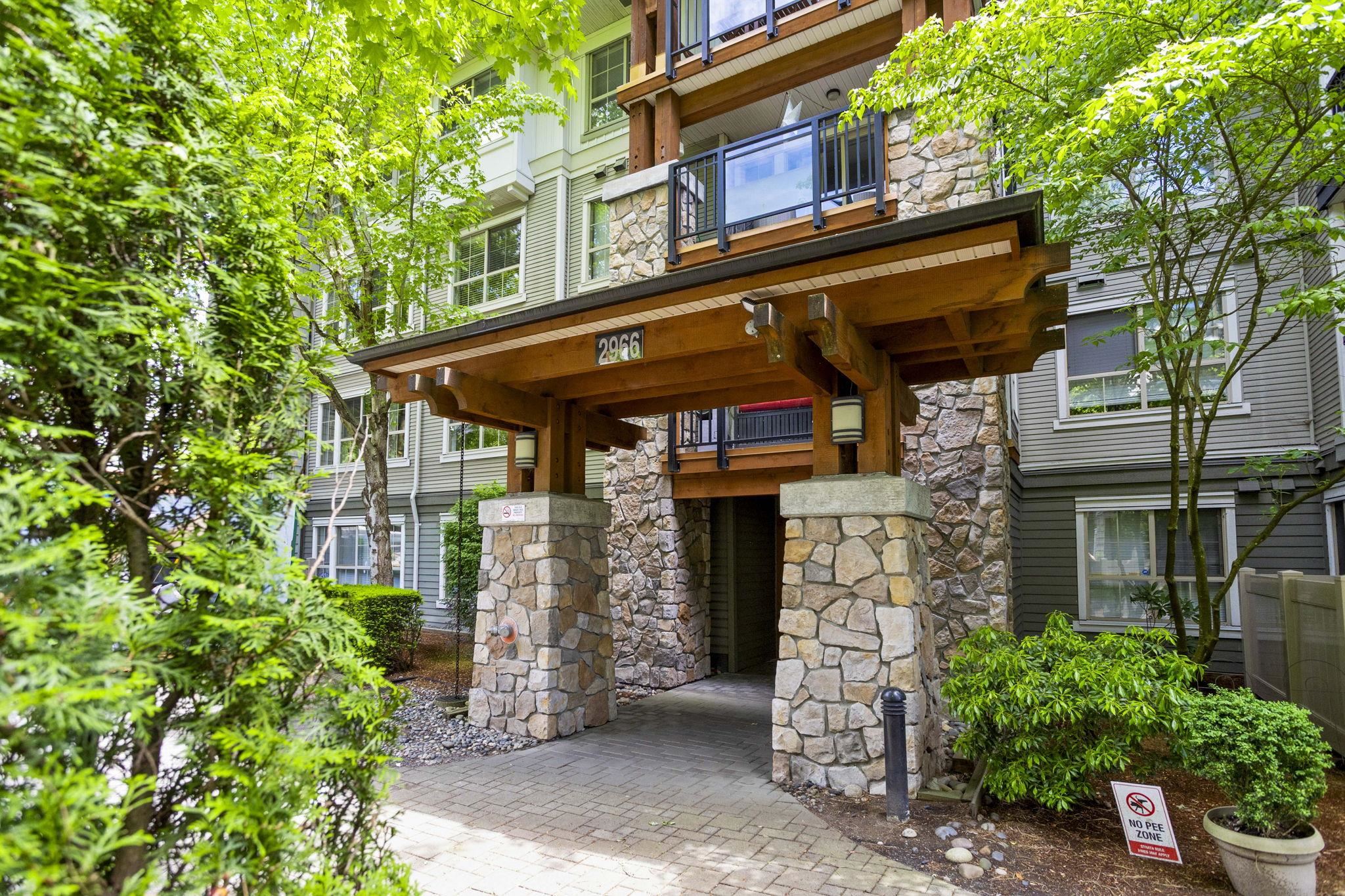 301-2966 Silver Springs Boulevard, Coquitlam, BC, V3E 3S1 photo 2