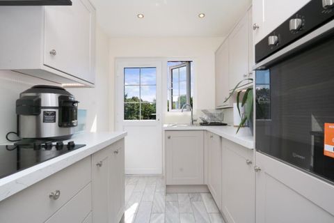 St. Marks Hill, Surbiton KT6