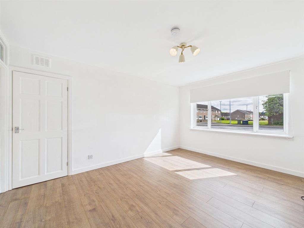 Additional image 3 of 1 bed flat for saleNewmains Road, Renfrew PA4