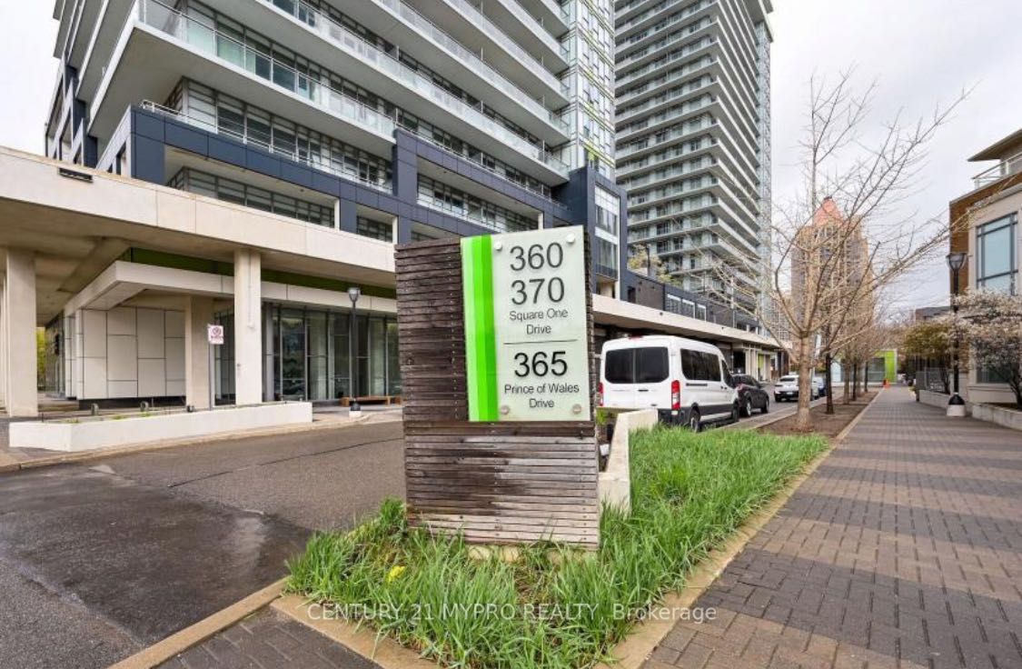 506-360 Square One Drive, Mississauga, ON, L5B 0G7 photo 2