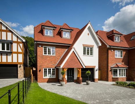 Hall Lane, Upminster RM14, New home