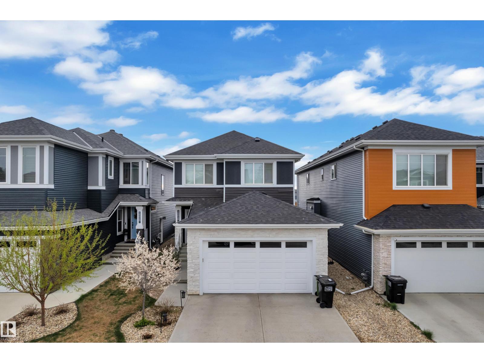 16016 34 Avenue SW, Edmonton, AB, T6W4V7
