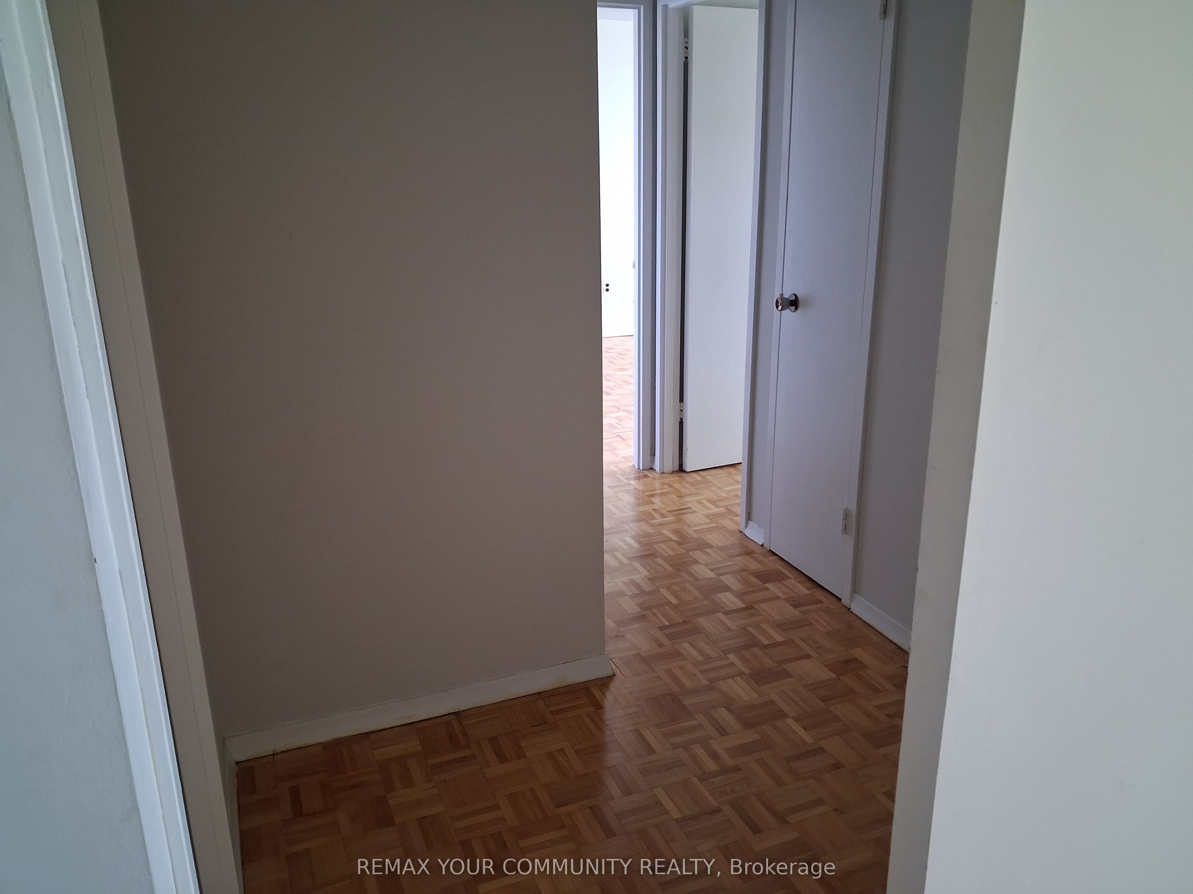 147-199 Hillcroft Street, Oshawa, ON, L1G 2L7 photo 5