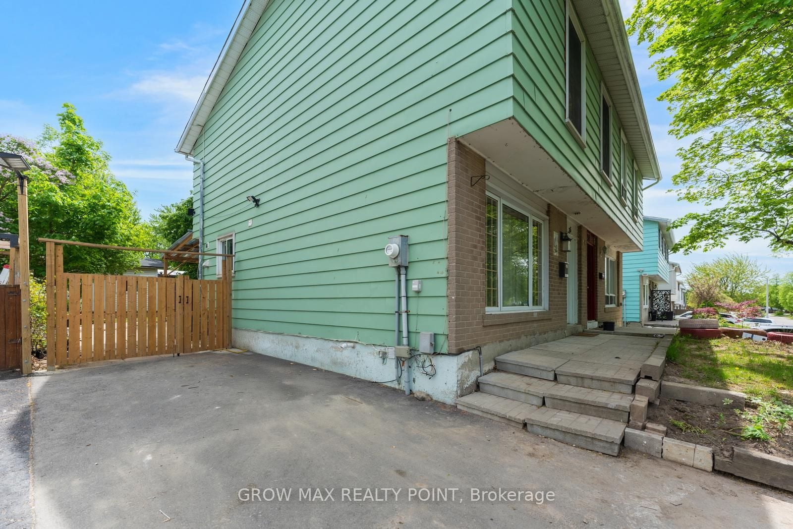 36 Bramhall Circle, Brampton, ON, L6V 2G4 photo 3