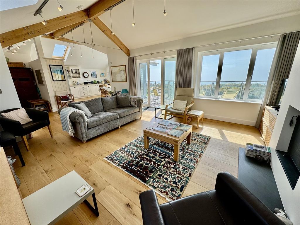 Additional image 4 of 4 bed detached house for sale12 Innes Estate, Pwllheli LL53