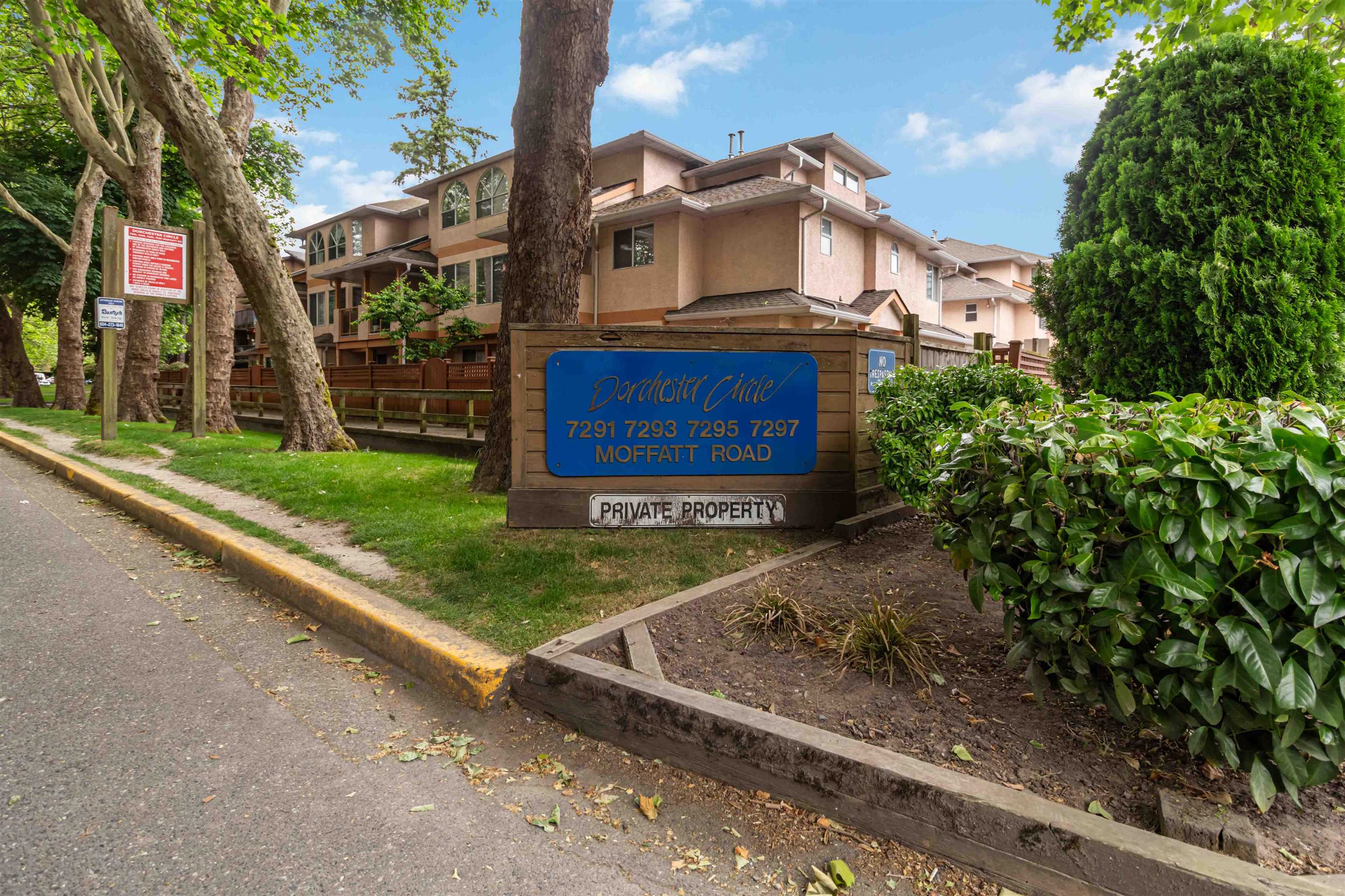 126-7295 Moffatt Road, Richmond, BC, V6Y 3E5