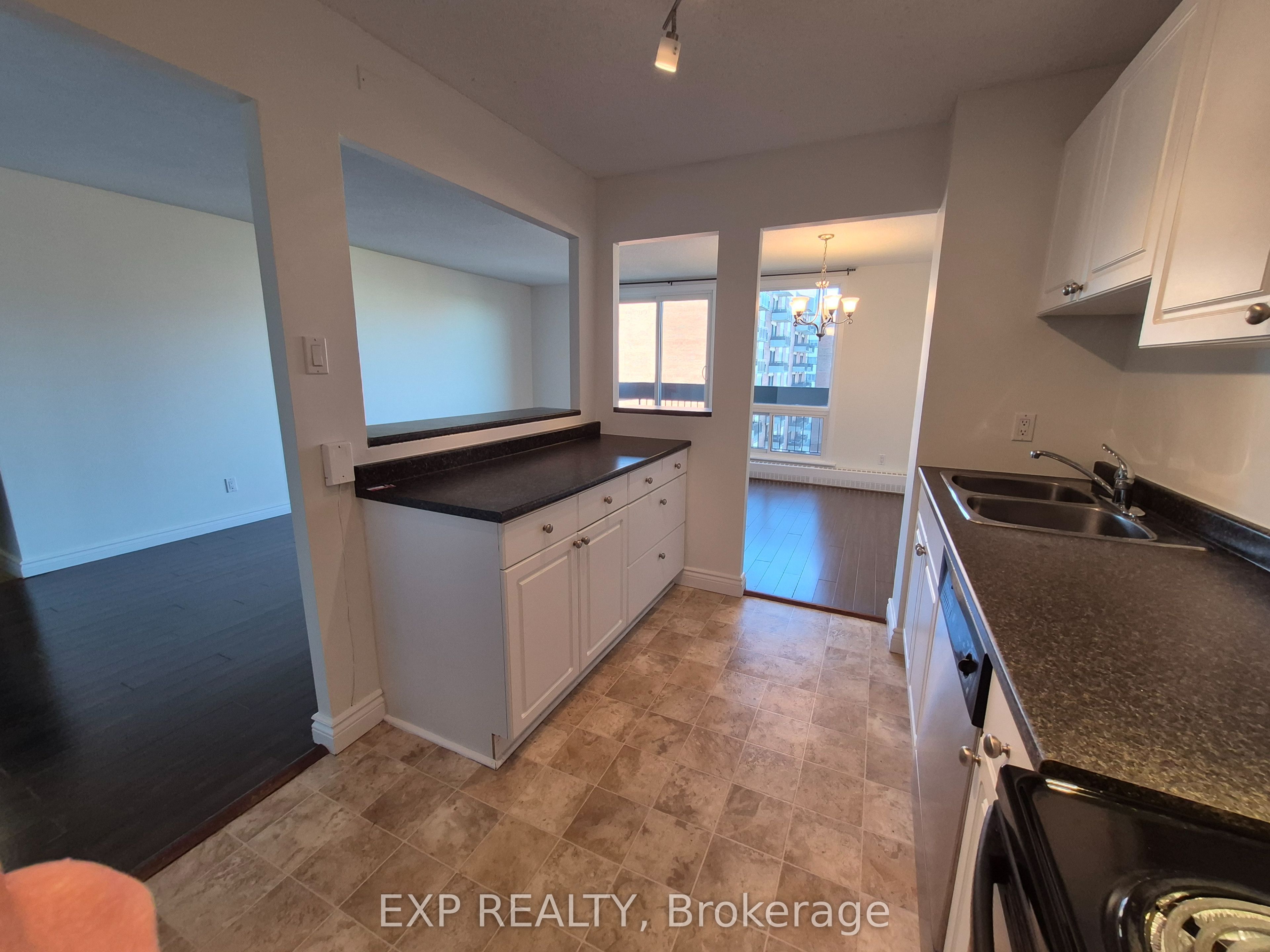 Additional image 5 of 1013-1505 Baseline Road, Ottawa, ON, K2C 3L4