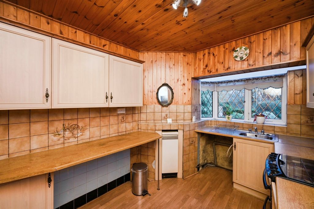 Additional image 5 of 3 bed detached house for saleSteam Mill Lane, Ripley DE5
