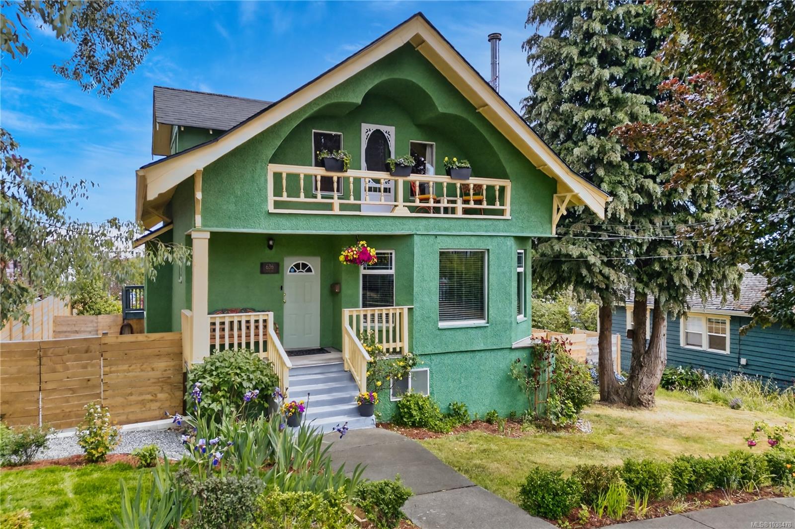 636 Kennedy Street, Nanaimo, BC, V9R 2J8