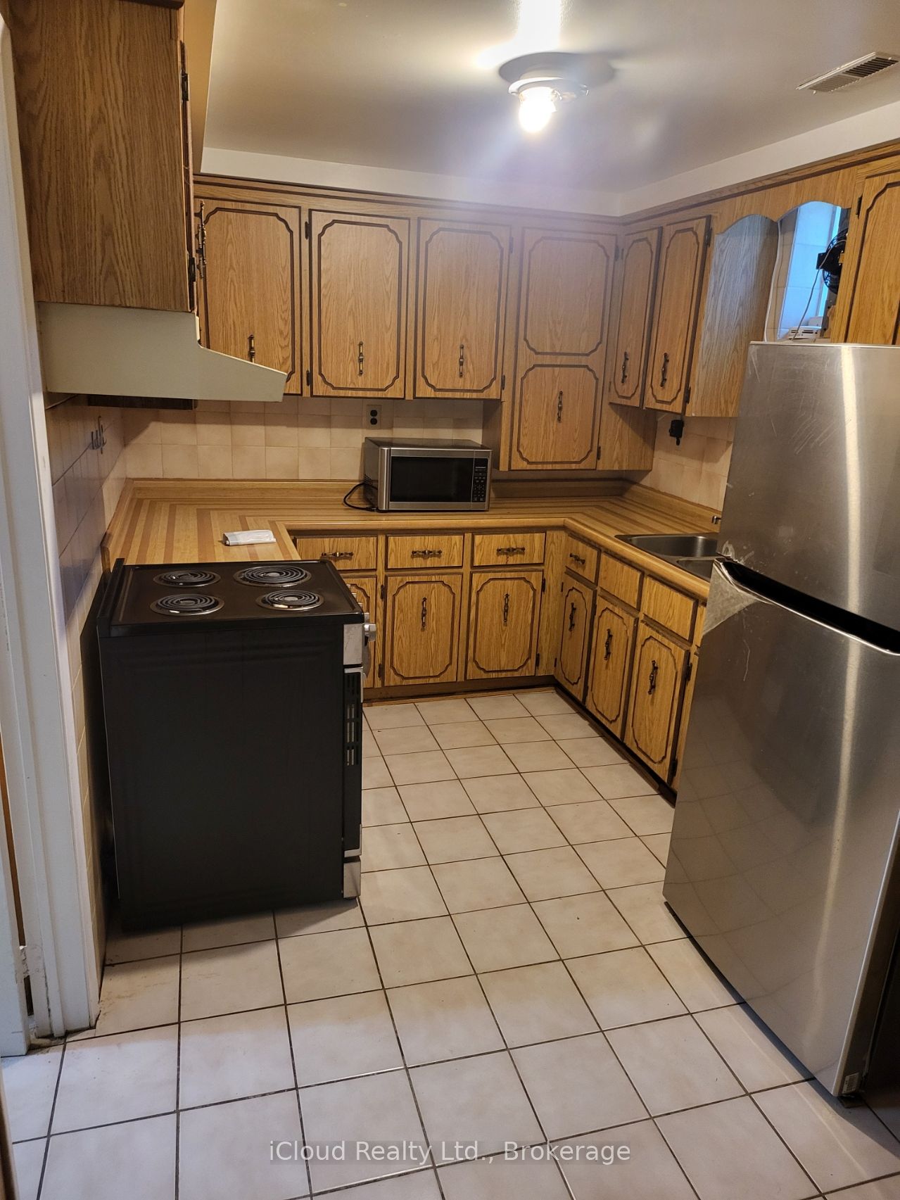 Additional image 6 of 2498 Privet Cres Crescent, Mississauga, ON, L5B 2S4