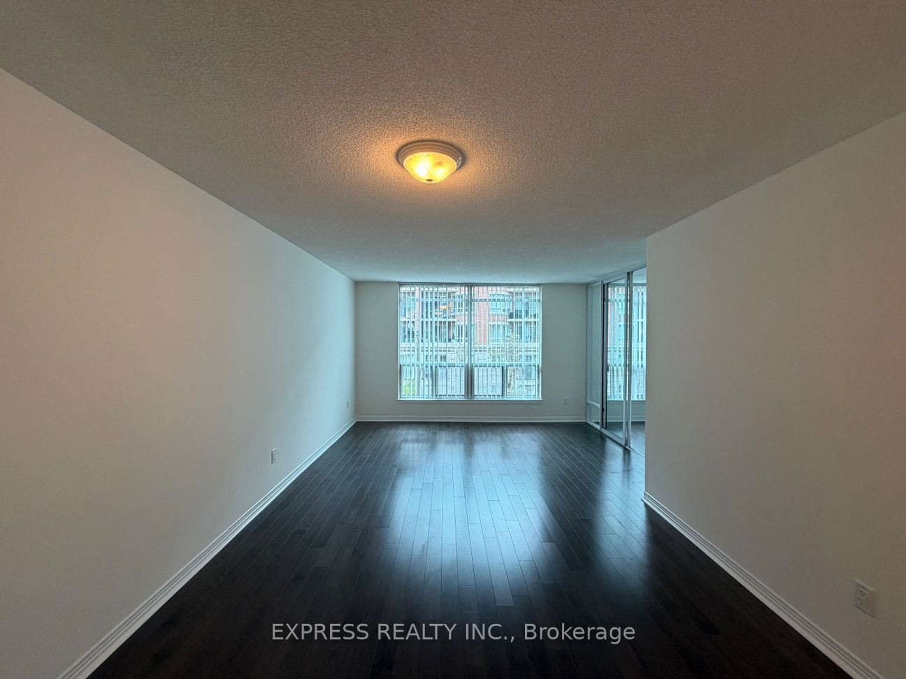 320-942 Yonge Street, Toronto, ON, M4W 3S8 photo 5