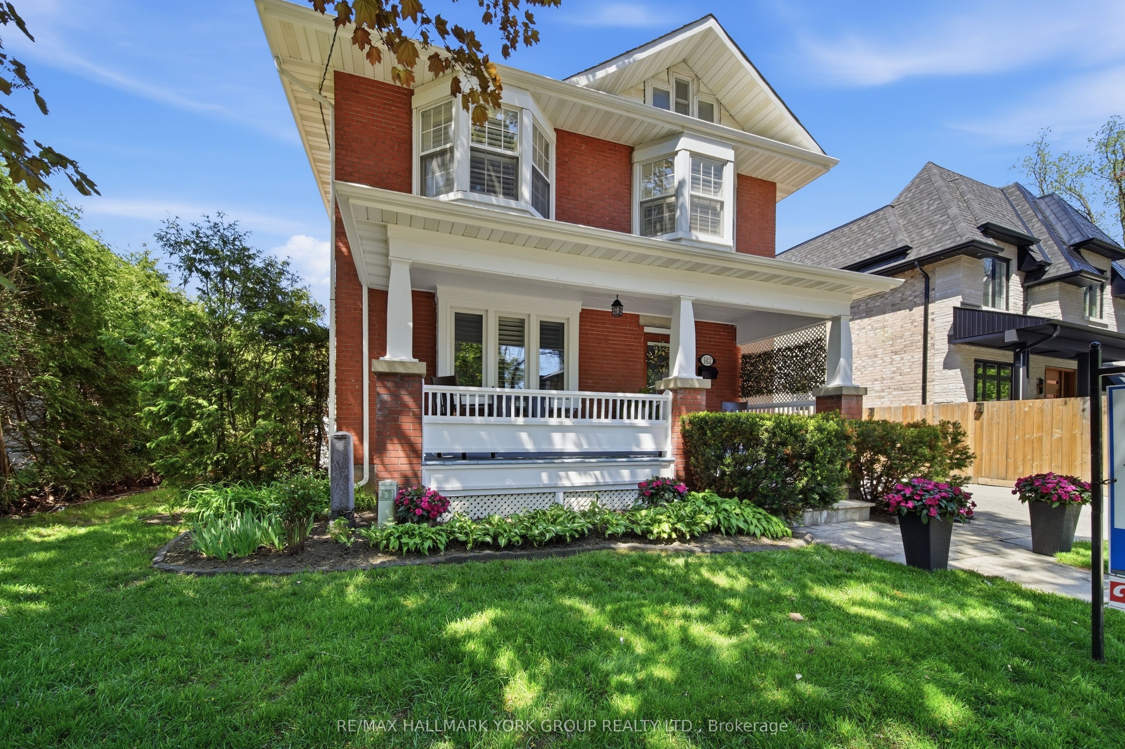 Additional image 2 of 142 Temperance Street, Aurora, ON, L4G 2R4