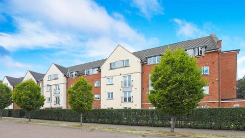 Academy Place, Isleworth TW7