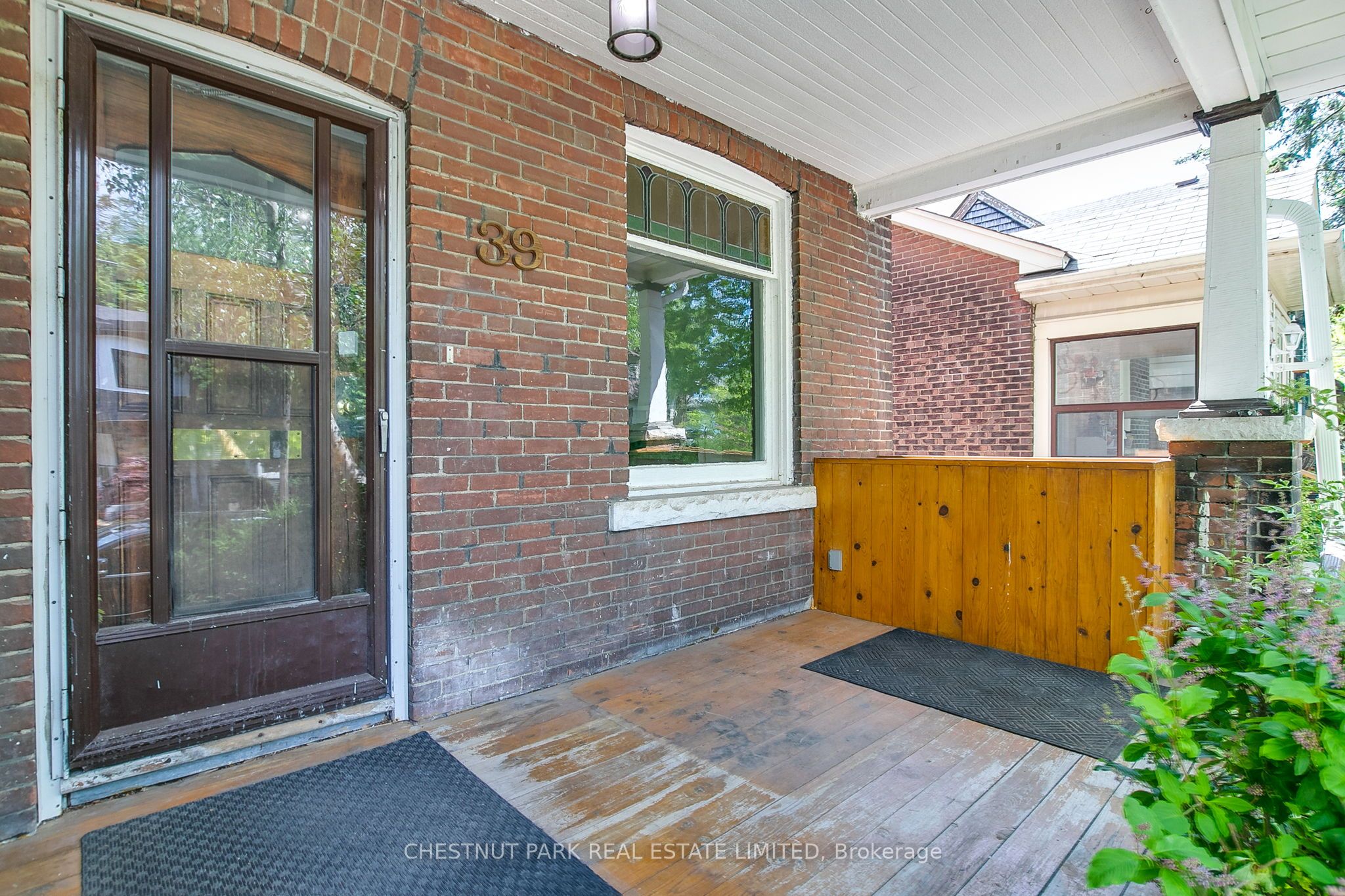 39 Devon Road, Toronto, ON, M4E 2J7 photo 5