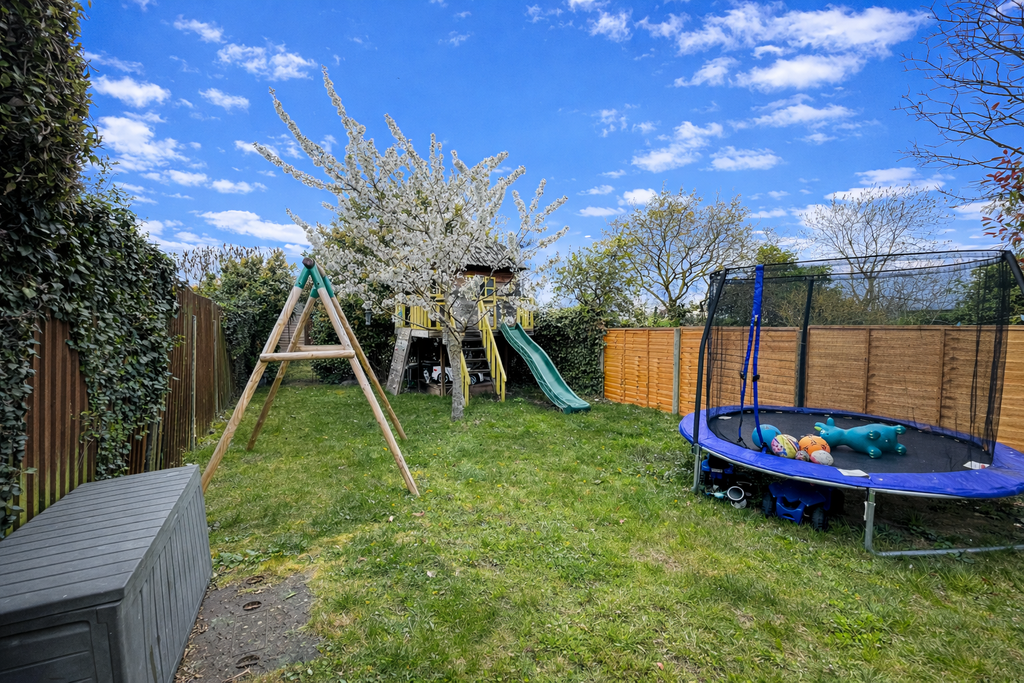 Additional image 12 of 2 bed maisonette for saleSt. Georges Avenue, Sheerness ME12