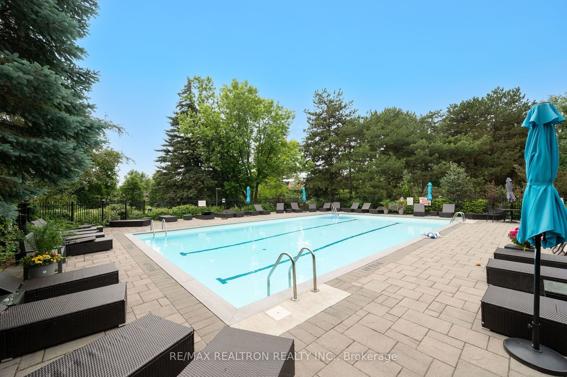 406-70 Baif Boulevard, Richmond Hill, ON, L4C 5L2