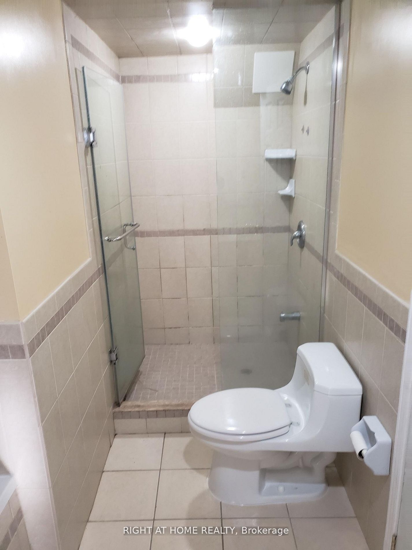 29 Ravenview Drive, Toronto, ON, M1E 3L9 photo 5
