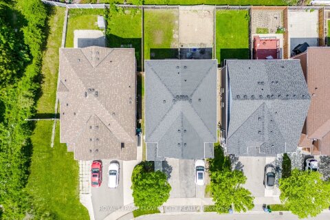 Additional image 8 of 24 Martree Crescent, Brampton, ON, L6V 4R3