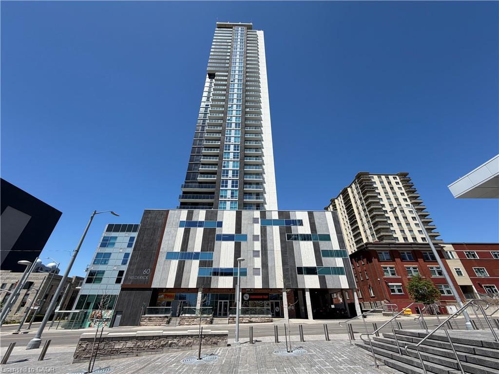 204-60 Frederick Street, Waterloo, ON, N2H 0C7