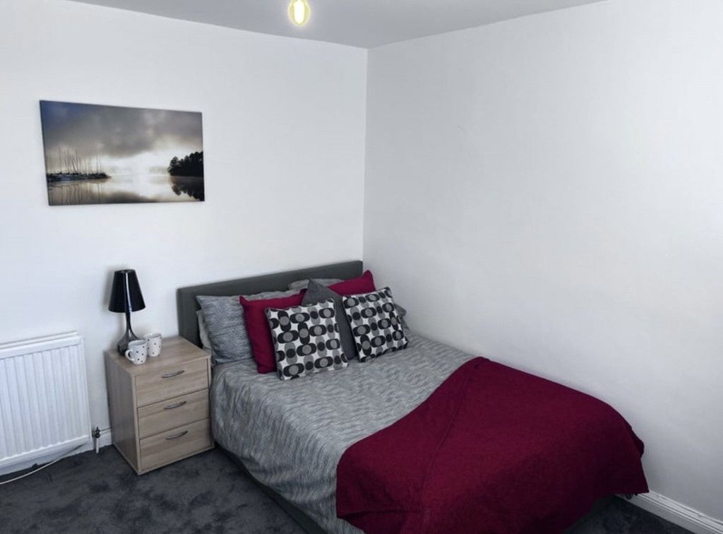 Additional image 5 of 5 bed terraced house for saleBedford Road, Reading RG1