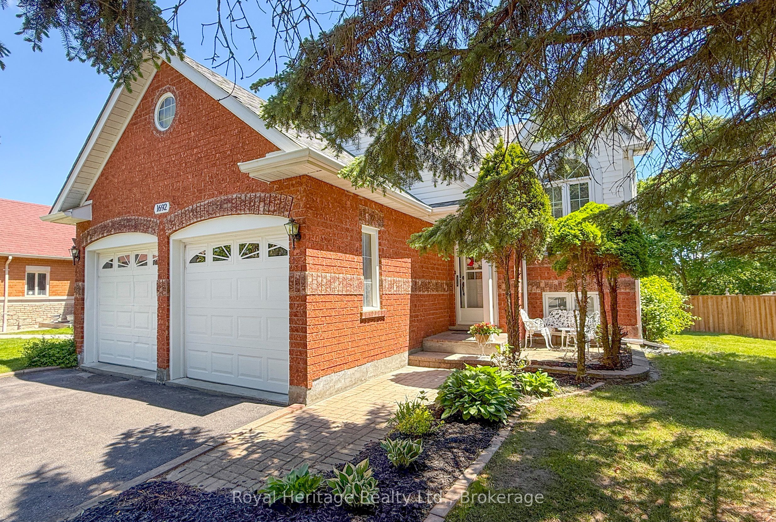 1692 Edenwood Drive, Oshawa, ON, L1G 7Y5