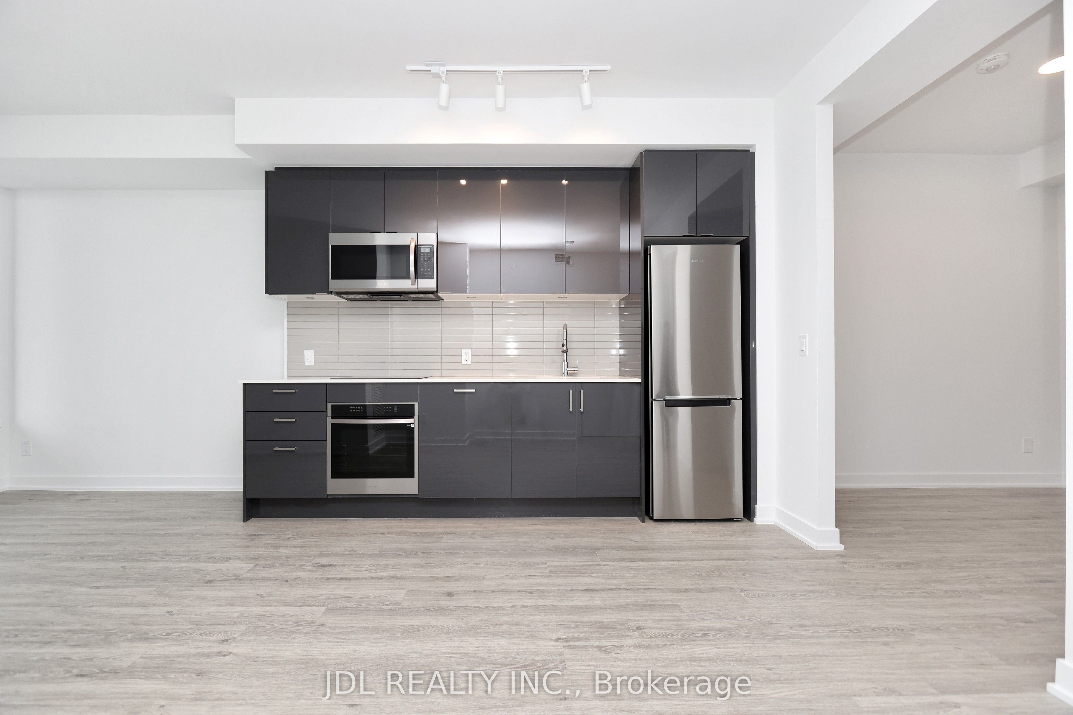 3915-1926 Lake Shore Boulevard W, Toronto, ON, M6S 1A1 photo 5