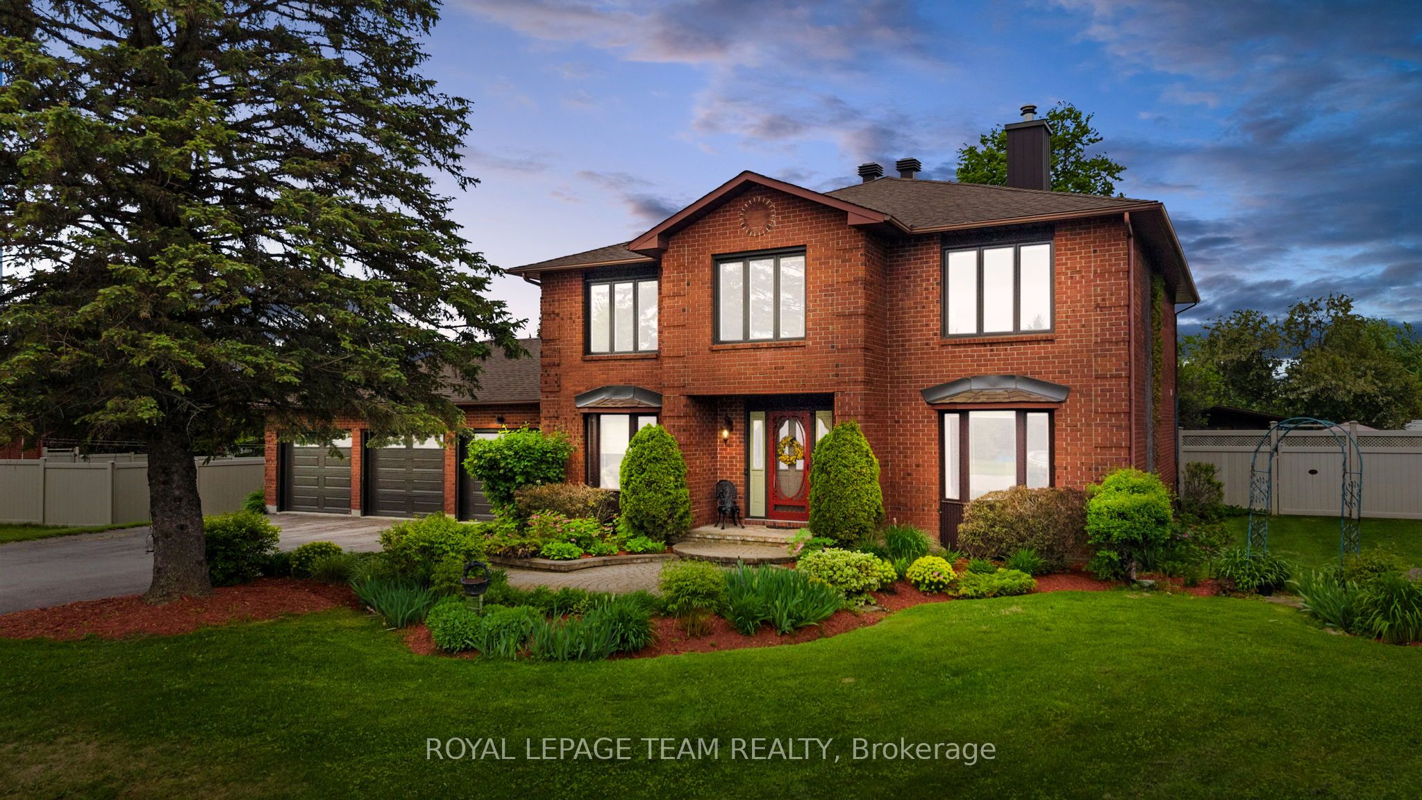 7009 Quinnfield Way, Ottawa, ON, K4P 1B7
