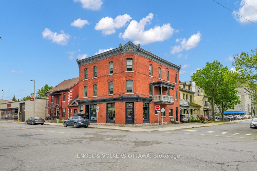146-148 Dalhousie Street, Ottawa, ON, K1N 7C4