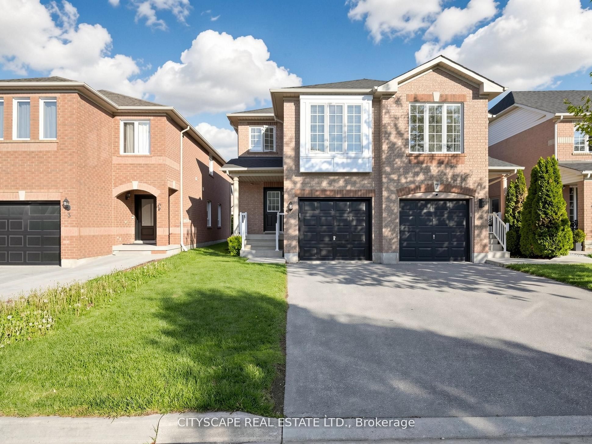 5 Studebaker Trail, Brampton, ON, L7A 3A2