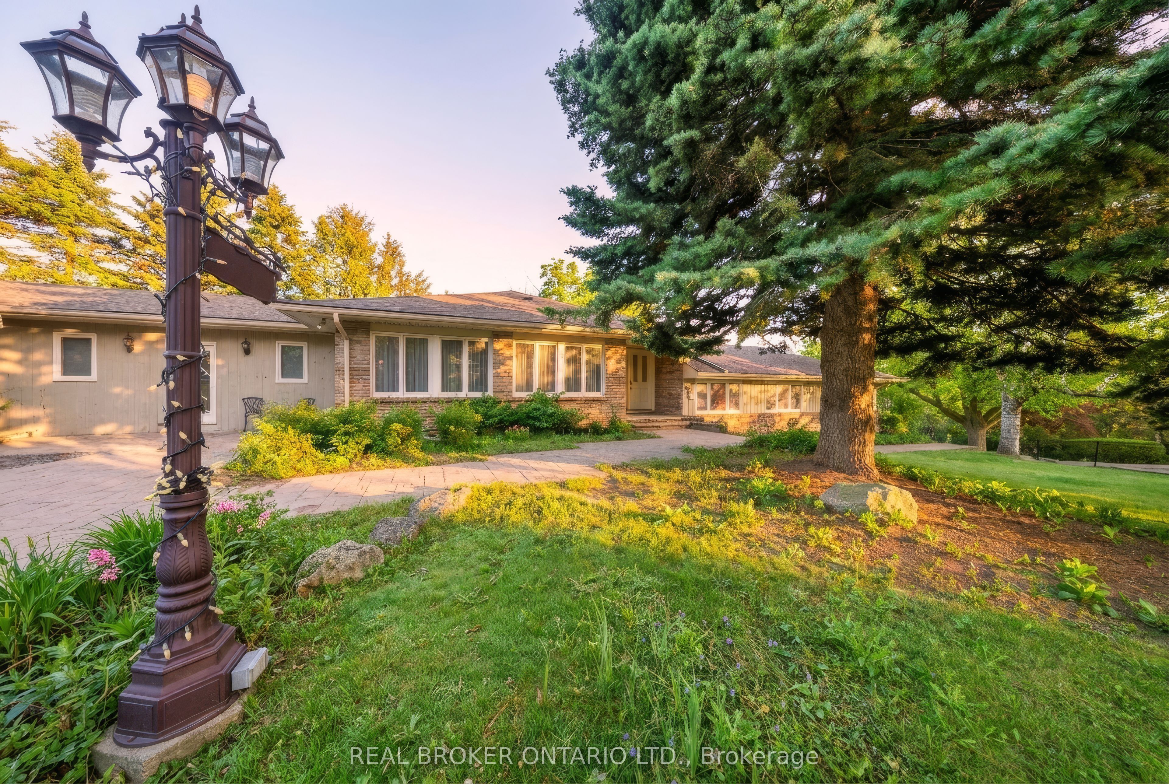 529 Conservation Drive, Brampton, ON, L6Z 0C1 photo 4