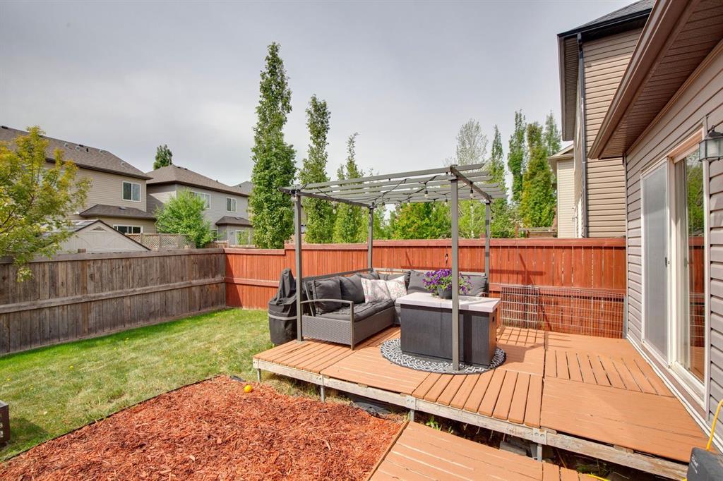 943 Windsong Drive SW, Airdrie, AB, T4B 0N5 photo 5