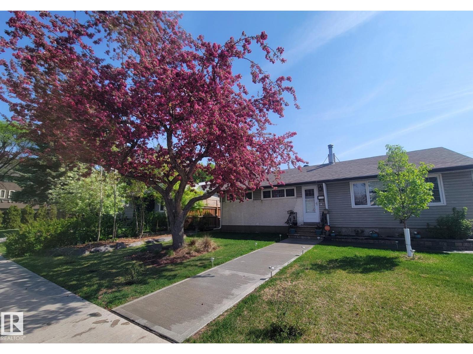 8603 149 Street NW, Edmonton, AB, T5R1B3