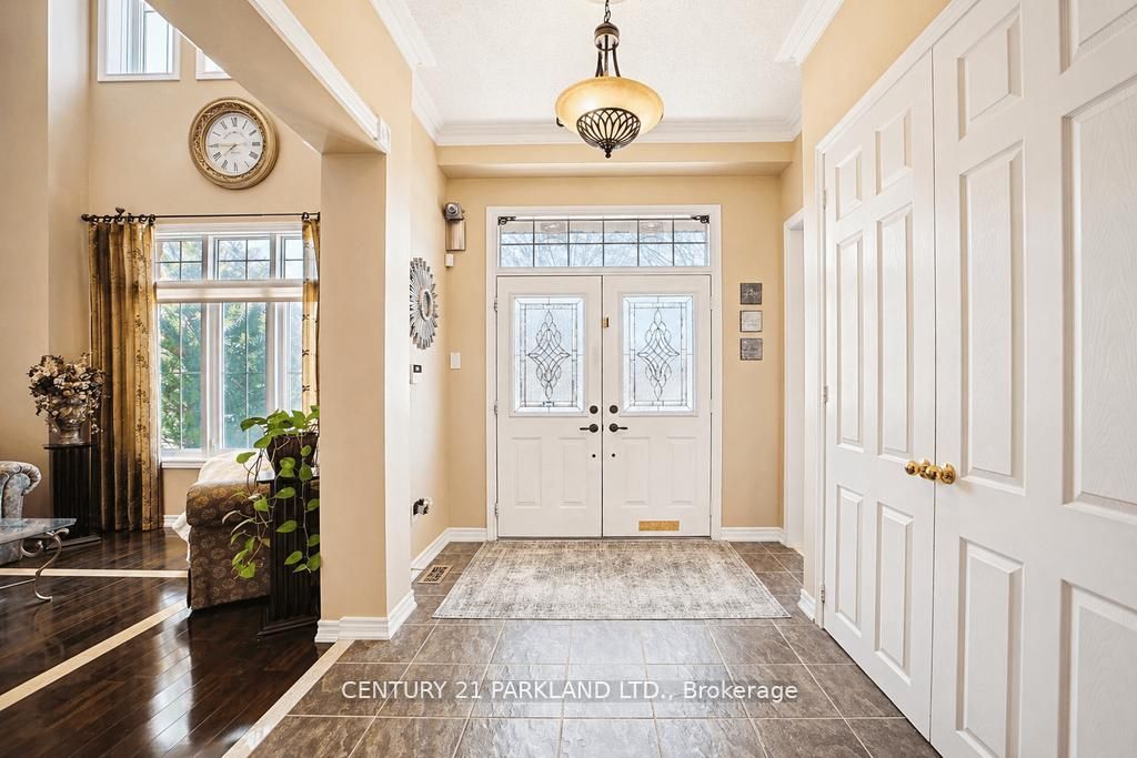 2020 Solar Place, Oshawa, ON, L1L 0A4 photo 3