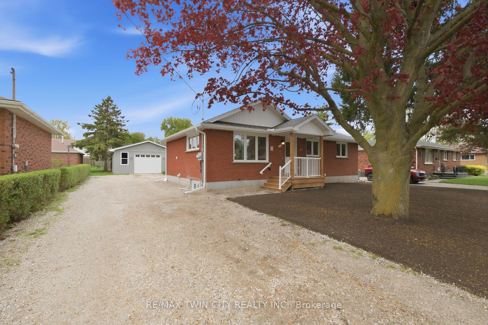 121 Silver Street, Brant, ON, N3L 1V2 photo 3